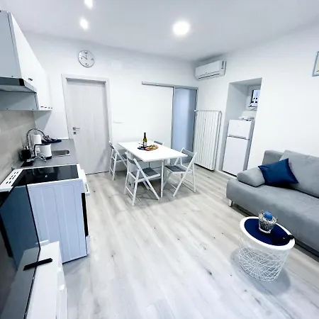 Apartma Galeb * 피란