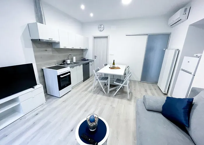 Apartma Galeb * Πιράν